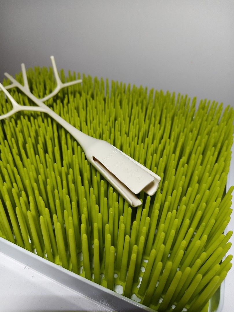 Boon Lawn Drying Rack and Stem (Category: Breastfeeding & Bottle Feeding) located in Angeles City. Submitted by kalacutie (Listing ID 1443532891, Image 2). Description: used few times only since we are ebf..