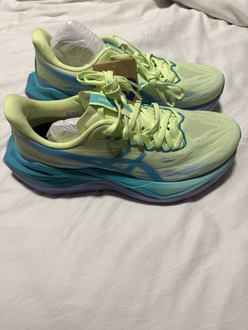 Brand New in box ASICS Superblast 3 Running Shoes - New colourway Illuminate Yellow/Energy Aqua (Category: Sneakers) located in Singapore. Submitted by msali16 (Listing ID 1443630912, Image 2). Description: - Authentic ASICS superblast 3 running shoes - Newly released colourway Illuminate Yellow/Energy Aqua - Lightweight design for a fast feel - Excellent cushioning for comfort on every run - Brand new with original tags attached - Perfect for bo