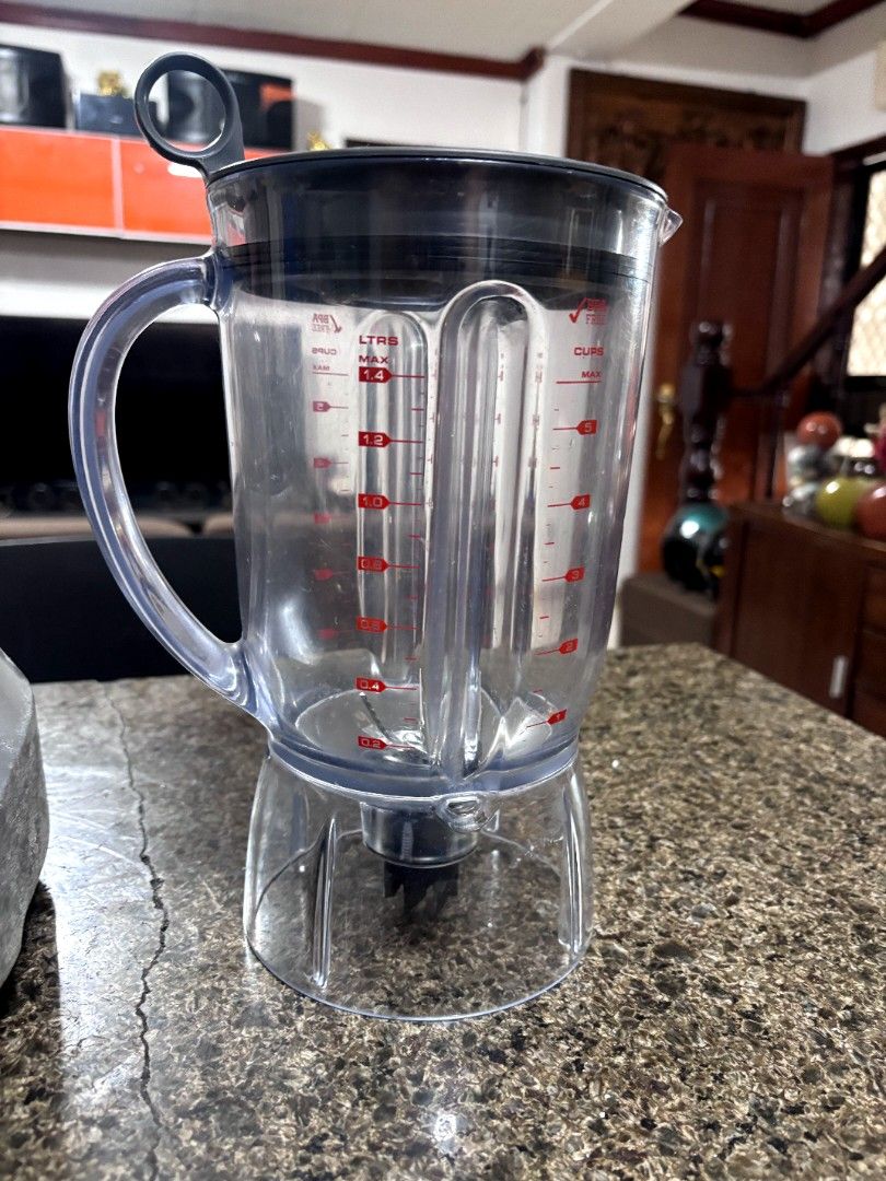 Breville Kinetix Twist Blender (Category: Juicers, Blenders & Grinders) located in Bacoor. Submitted by elbii30 (Listing ID 1443600542, Image 2). Description: Capacity: 1.5L 4 electronic speeds: Mix, Chop, Blend, Liquify Preset Programs: Smoothie, Auto Clean Extra Functions: Pulse / Ice Crush .