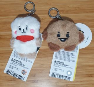 (Category: ) located in . Submitted by btsrjin (Listing ID 1443523582, Image 1). Description: .