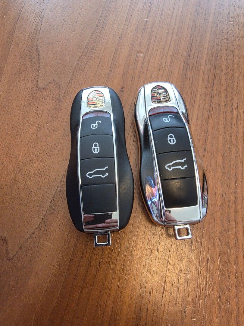 Car Keys Duplicate (Category: Key & Remote) located in Singapore. Submitted by goodeals2026 (Listing ID 1443555821, Image 2). Description: - same day collection - best price in town - PM for quote.