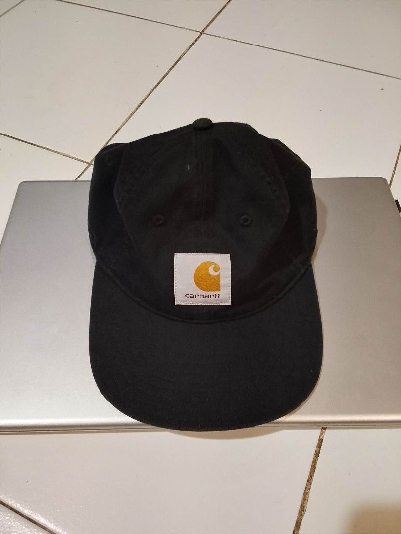 Carhartt Wip Cap Falcon 6 Panel (Category: Caps & Hats) located in Cebu City. Submitted by dexterjam (Listing ID 1443628750, Image 1). Description: Excellent Condition No issue 2,500 free shipping.