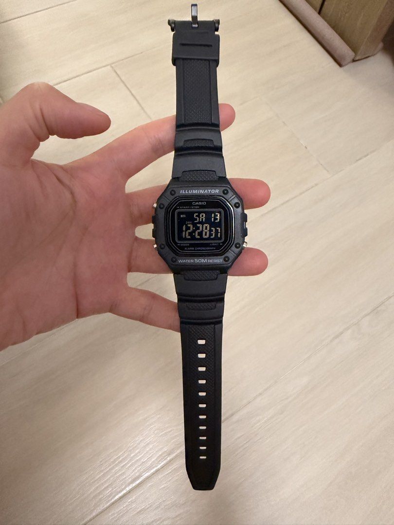 Casio （分類：手錶）位於 Hong Kong。 由 herman0324 提交（商品編號 1443535823，圖片 3）。簡介： 全新只帶過兩次 面交或順豐到付。