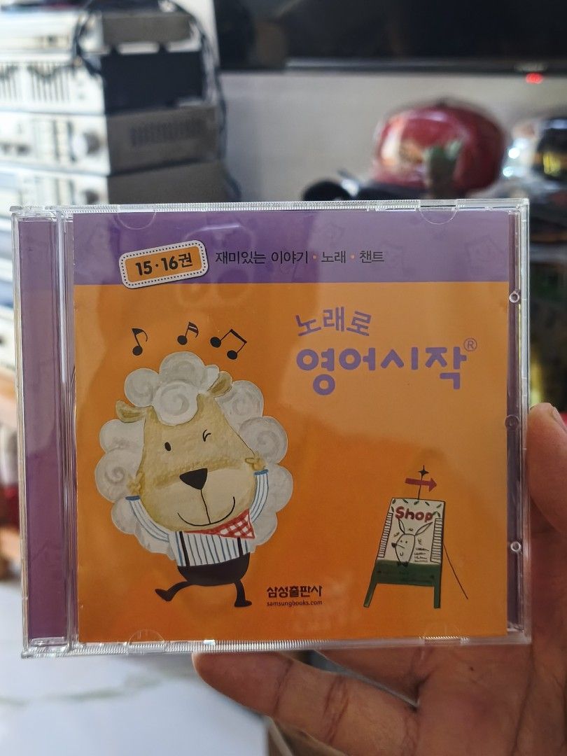 Children English/Korean Learning Cd & Audio CD 6pcs (Category: Children's Books) located in Candon. Submitted by ylocos_thrifts (Listing ID 1443503252, Image 3). Description: Children English/Korean Learning Cd & Audio CD 500 for 6pcs Good Condition.