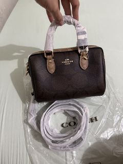 (Kategori: ) berada di . Dikirim oleh deeenewpreloved (ID iklan 1443644559, Gambar 1). Deskripsi: .