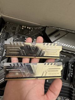 由 ron0618 (刊登 ID 1443611489，圖片 1) 提交，位於 的 (類別：)，說明：。