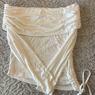 (Category: ) located in . Submitted by lovedby_flora (Listing ID 1443506350, Image 1). Description: .