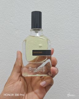 (Category: ) located in . Submitted by wanhaikal03 (Listing ID 1443647899, Image 1). Description: .