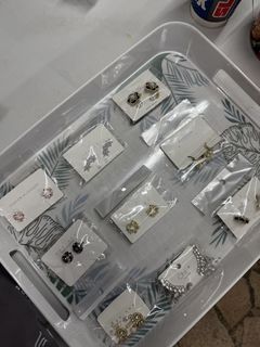 （分類：）位於 。 由 xSarahx_ 提交（商品編號 1443645725，圖片 1）。簡介： 。
