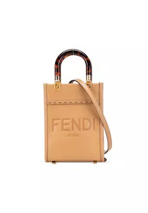 (Category: ) located in . Submitted by wear.next (Listing ID 1443580909, Image 1). Description: .