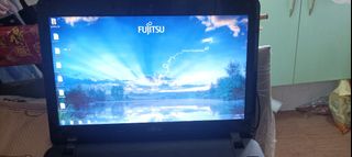 Fujitsu Laptop491762401799710720