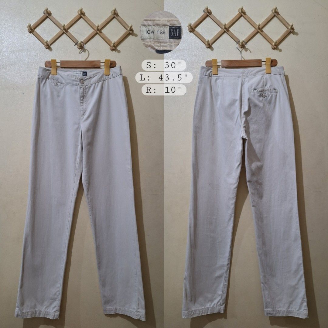 Gap Off-White Straight Leg Trousers (Category: Other Bottoms) located in Bulacan. Submitted by vicpicks (Listing ID 1443667906, Image 1). Description: Gap Off-White Straight Leg Trousers Waist: 30" Length: 43.5" Front Rise: 10" Mode of Delivery: J&T Express, Lalamove Mode of Payment: Gcash, BDO 📍 Bulacan.