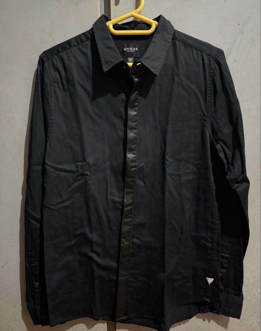 Guess Black Long Sleeve Button Up Shirt (Category: Tshirts & Polo Shirts ) located in Cebu City. Submitted by k3nn4 (Listing ID 1443679584, Image 1). Description: Guess long sleeve polo XS Size (Slim Fit) Only used a few times, still good as new Can do meetups at Ramos or delivery through Maxim/Lalamove PM for more details.
