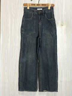 (Category: ) located in . Submitted by rdthriftshub (Listing ID 1443536345, Image 1). Description: .