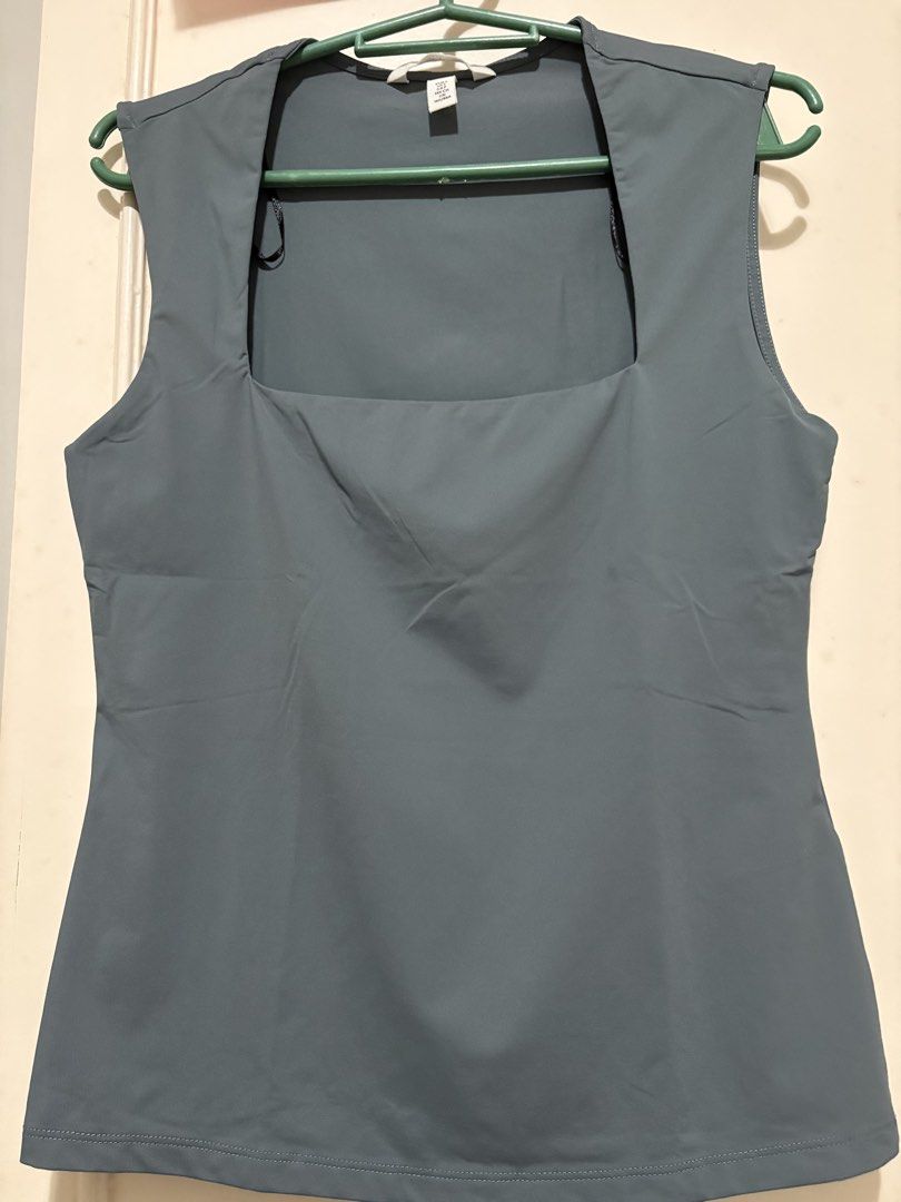 H&M Sleeveless Square Neck Top - White & Grey (Category: Sleeveless) located in Antipolo. Submitted by theeditedcloset (Listing ID 1443562312, Image 2). Description: - H&M sleeveless tops with a chic square neckline - Available in classic white and muted grey blue - 350 each or 600 for both.