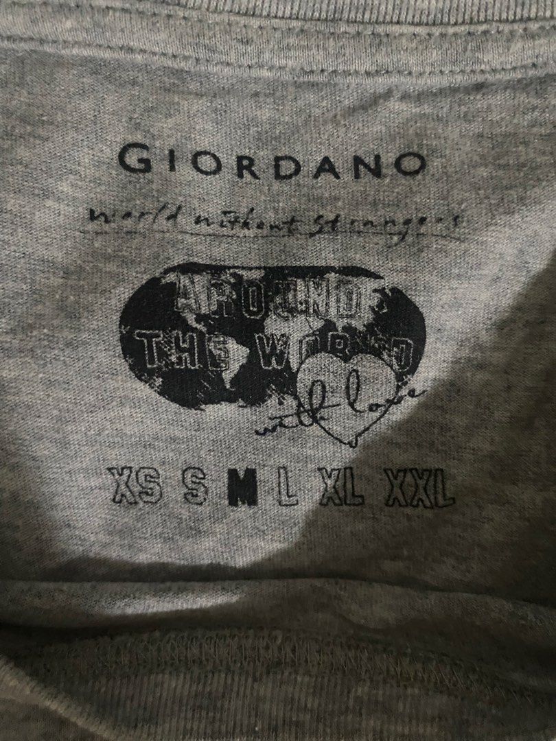 "I Love SG" Grey Shirt (Category: Tshirts & Polo Shirts ) located in Quezon City. Submitted by naruiii (Listing ID 1443641697, Image 3). Description: Length: 27.5in Width: 18.5in Size: M in tag.