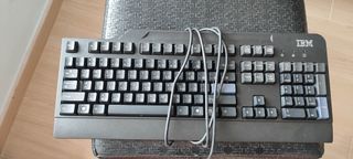 IBM Keyboard and Logitech Keyboard Bundle491832407690455040