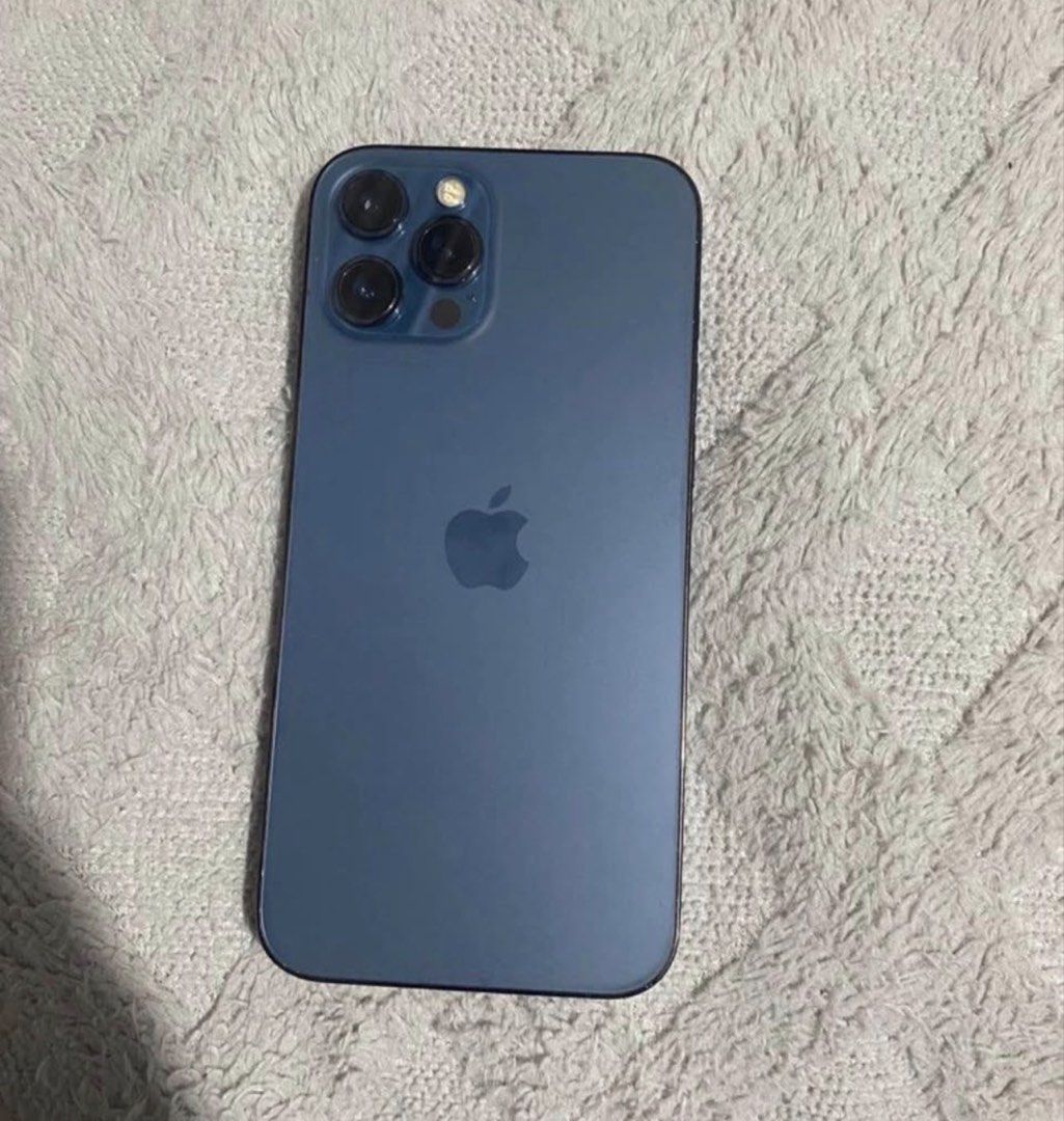 Iphone 12 pro max SWAP IP13 (Category: iPhone 12 Series) located in Manila. Submitted by eliesfind (Listing ID 1443555636, Image 1). Description: 12,000 128GB, issue replaced lcd and shakey cam but everything is all goods. pwede sold pwede din swap pwede me mag add up let me know.