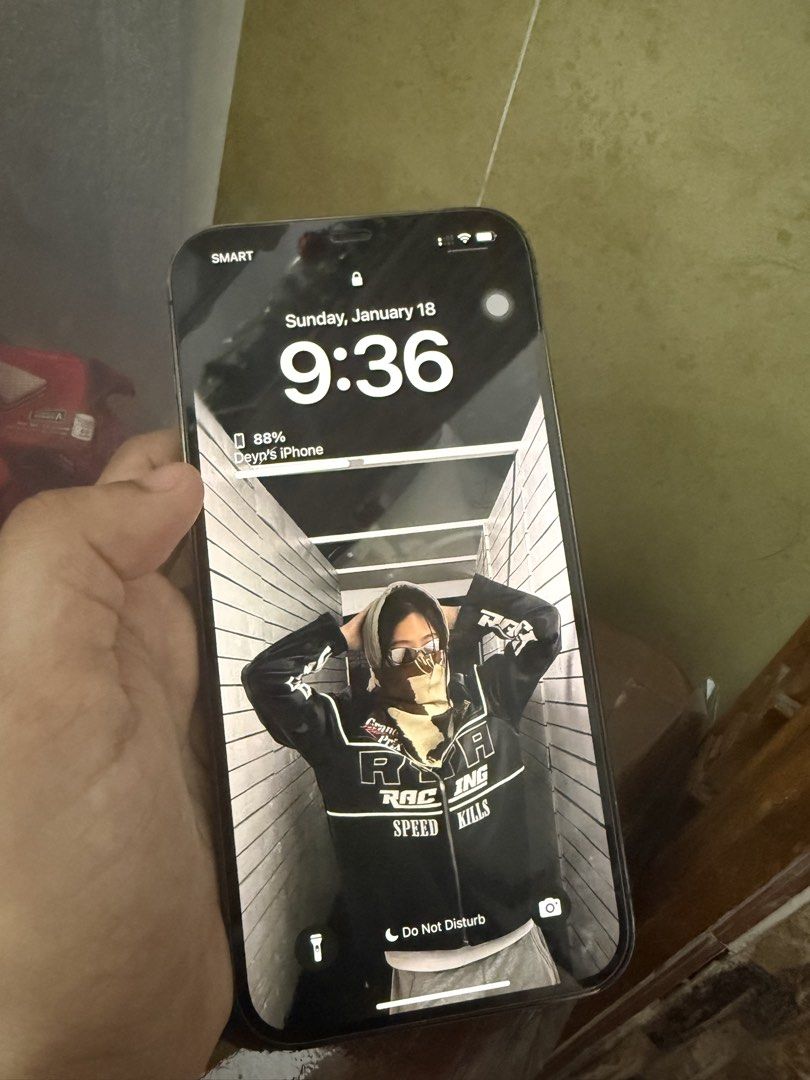 IPHONE 12PRO MAX (Category: iPhone 12 Series) located in Manila. Submitted by goldenlion_a4b904 (Listing ID 1443636688, Image 1). Description: 86 batt health smart lock with case.
