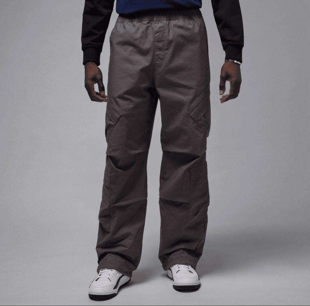 Jordan Flight Utility Trousers Pants Iron Grey (Category: Trousers) located in Manila. Submitted by mac2foolz (Listing ID 1443589983, Image 1). Description: PTPA / For Sale / Below SRP! 🔥 Jordan Flight Utility Trousers Pants Iron Grey ❌ Size: Small - Fit to 30-34 ✅Retail Price: ₱4,595 ✅Our Price: ₱1,995 - Below SRP! These lightweight and roomy ripstop pants are packed with utilitarian flare and heritage Jordan style. Diamond-shaped pockets combi