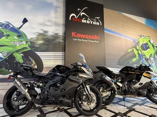 KAWASAKI NINJA ZX-4RR ( NEW KAWASAKI NINJA ZX4RR - AUTHORISED