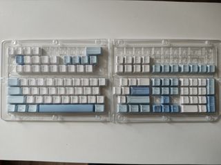 Keycaps Set 108 - Blue & White491776393358223360