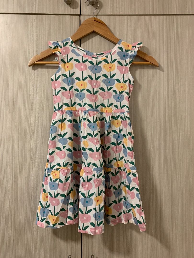Kids Casual Dress (Category: Babies & Kids Fashion) located in Quezon City. Submitted by declutter_with_ericka (Listing ID 1443508635, Image 1). Description: • Slightly used • No tear. No stain. Print not faded. • Suits well for kids ages 4-7 y/o • Item will be shipped from Katipunan area in Quezon City Measurements: Length: 63cms Waist: 30cms Shoulder to waist: 25 cms Waist to knee: 39cms.