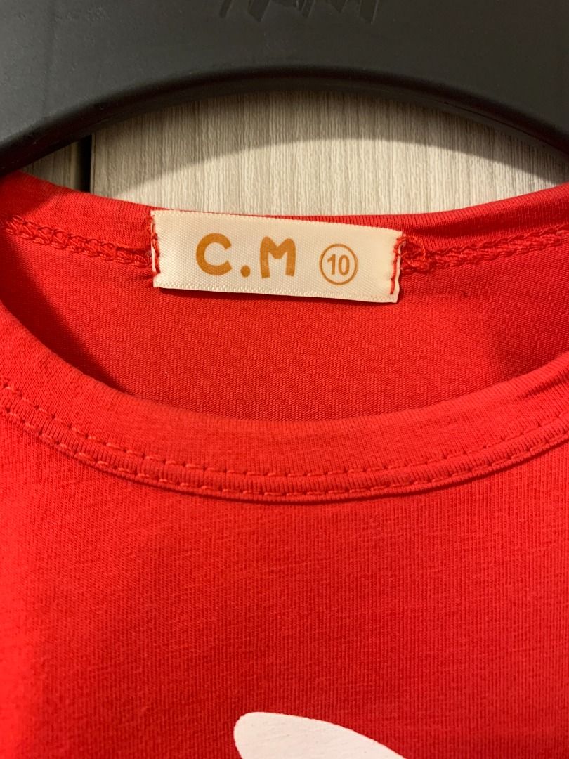 Kids Preloved T-Shirt (Category: Babies & Kids Fashion) located in Quezon City. Submitted by declutter_with_ericka (Listing ID 1443524154, Image 3). Description: • Slightly used • Suits well for kids ages 1-3 y/o • Please see minor flaw on the listed picture. Not faded. No stain. • Item will be shipped from Katipunan area in Quezon City.