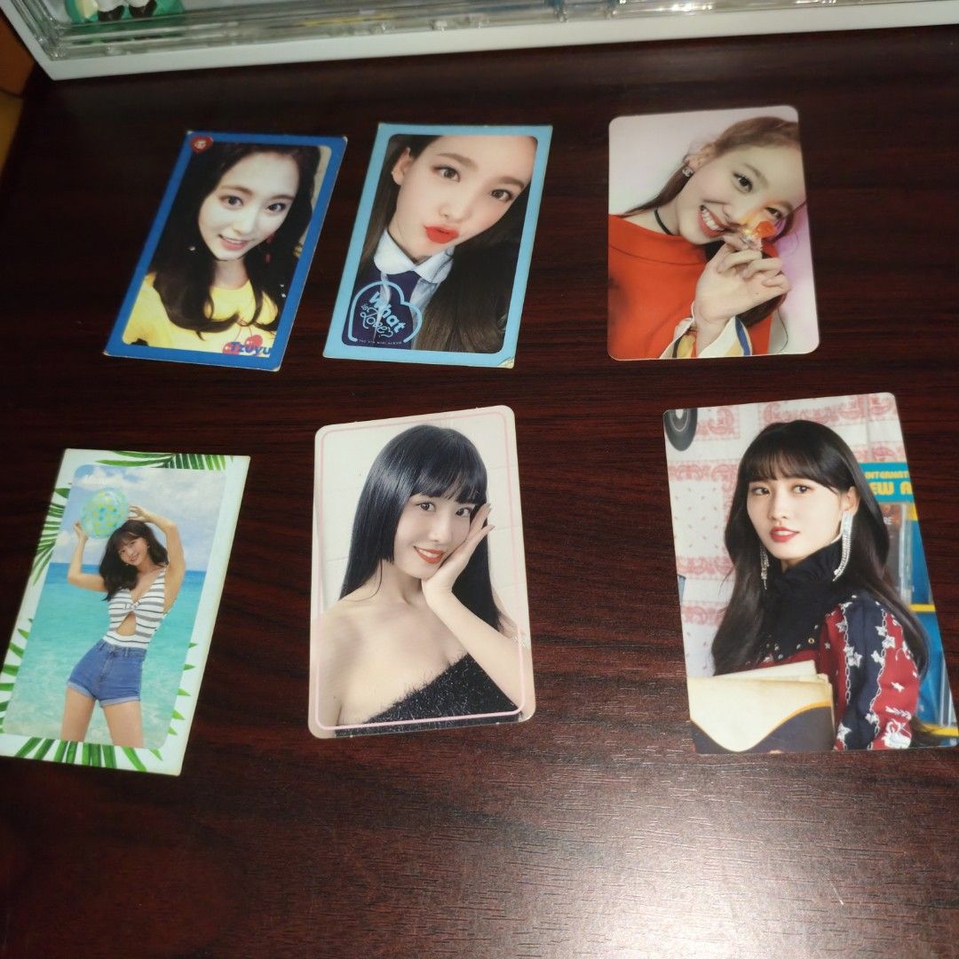 Kpop sale (Category: K-Wave Merchandise) located in Lipa City. Submitted by kdhr_21 (Listing ID 1443559417, Image 1). Description: quitting sale. random twice photocard set only (bawal sa maselan at maarte) has flaws, dirt and scratches MOP: gcash only MOD: LBC. Buyer will shoulder SF LBC only.
