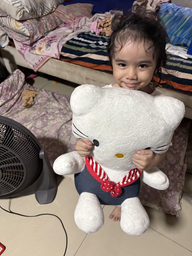 Large Hello Kitty Plush Toy with Denim Overalls (Category: Plushies & Soft Toys) located in Manila. Submitted by crisdancal (Listing ID 1443593082, Image 2). Description: - Adorable and soft Kitty plush toy. - Features cute denim overalls. - Adorned with a red and white polka dot bow. - Ideal size for hugging or showcasing. - A must-have for any Kitty enthusiast. - Clean and ready for its new owner..