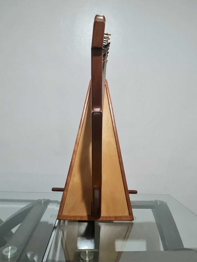 Limerick Harp (Category: Musical Instruments) located in Paranaque City. Submitted by jlee_closet (Listing ID 1443548767, Image 2). Description: Limerick Irish Lap Harp made by Music Makers. featuring Universal levers, invention by the MusicMakers. made of Cherry Wood. Works with both nylon and metal strings. originally USD 1800 + shipping, taxes, and duties. imported from the USA. Discontinued model since 2019 and highly sought after, globally. 
