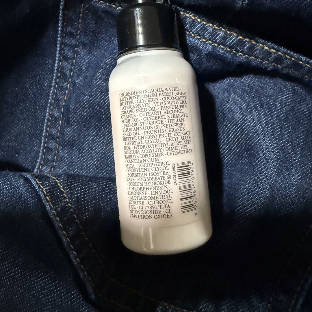 L'Occitane Fleurs de Cerisier Perfumed Body Lotion 75ml (Category: Body Care) located in Quezon City. Submitted by jshoppppp (Listing ID 1443610395, Image 2). Description: - L'Occitane Fleurs de Cerisier Body Lotion - Scent: Cherry Blossom - Size: 75ml (Travel Size) No box BPI, BDO or Gcash Delivery fee c/o buyer.