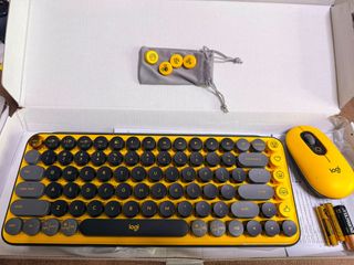 Logitech Retro Round Keyboard and Mouse Set491948674542489600