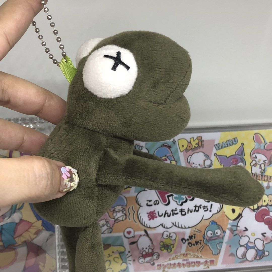 LONG FOOT FROG PLUSH CHARM (Category: Plushies & Soft Toys) located in Quezon City. Submitted by kitsune.treasures (Listing ID 1443670693, Image 2). Description: *First to pay policy! *1 day reservation only. Failure to pay on time, auto cancel. 📍Quezon City * MOD: J&T | Lalamove * MOP: GCASH | BPI 📦ON HAND AND READY TO SHIP CONDITION: WHAT YOU SEE IS WHAT YOU GET. Dimensions: Kindly check the photos for the actual measurements. Please check al