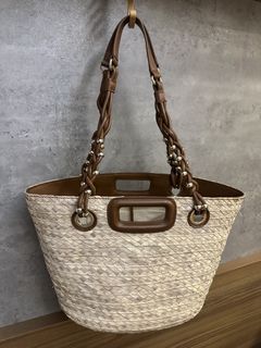 （分類：）位於 。 由 magccy 提交（商品編號 1443681646，圖片 1）。簡介： 。