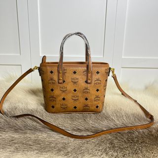 (Category: ) located in . Submitted by hannaproductsales (Listing ID 1443558476, Image 1). Description: .