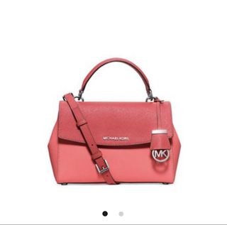 (Category: ) located in . Submitted by closet_jz (Listing ID 1443565965, Image 1). Description: .