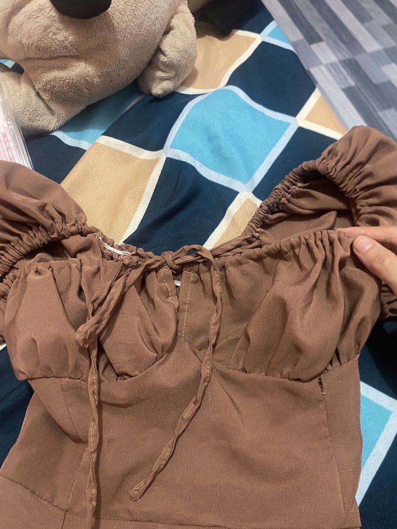 Mini Dress with Slit in brown (Category: Dresses) located in Manila. Submitted by hakkorii (Listing ID 1443670858, Image 2). Description: not polyester linen-cotton type of fabric fit for xs-s.