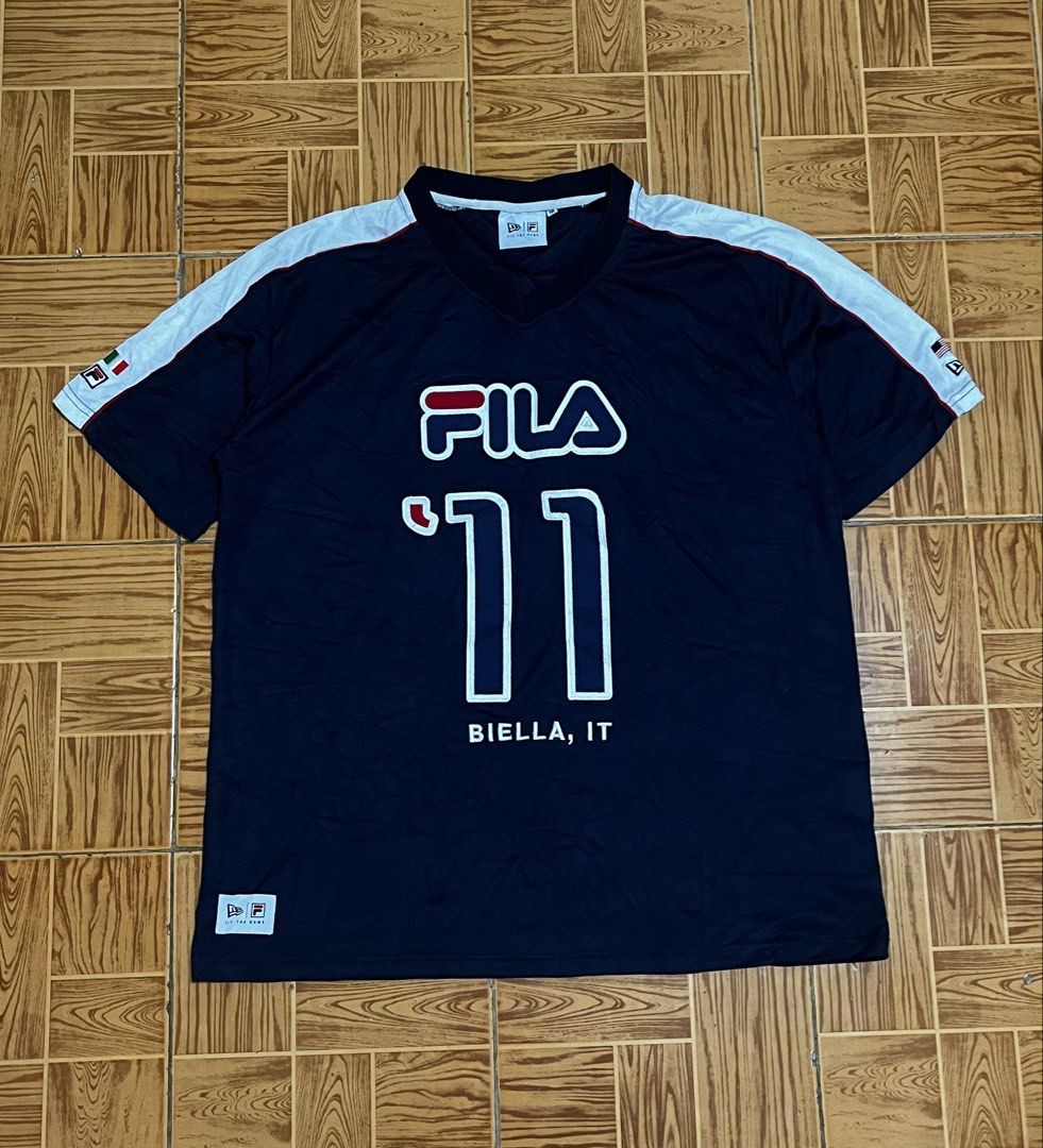 New era x Fila (Category: Tshirts & Polo Shirts ) located in Talisay. Submitted by arabell21 (Listing ID 1443554619, Image 2). Description: Good as new condition Size medium on tag Best fit XL-XXL Dimes W25 L32 Color rate 10/10 No issue.