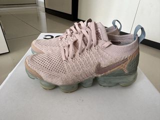 （分類：）位於 。 由 onerunone 提交（商品編號 1443548612，圖片 1）。簡介： 。