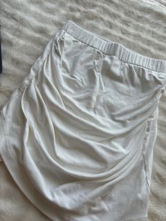 (Category: ) located in . Submitted by uriconiccloset (Listing ID 1443566371, Image 1). Description: .