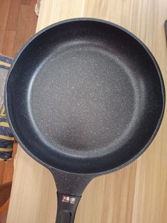 (Category: ) located in . Submitted by riverplace (Listing ID 1443564698, Image 1). Description: .