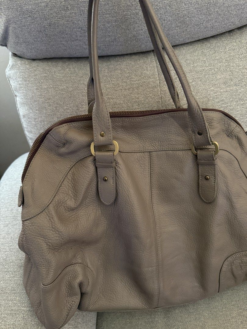 Our Tribe Bag (Category: Tote Bags) located in Taguig. Submitted by jeimso (Listing ID 1443523698, Image 2). Description: Like new Genuine Leather Very nice in actual .