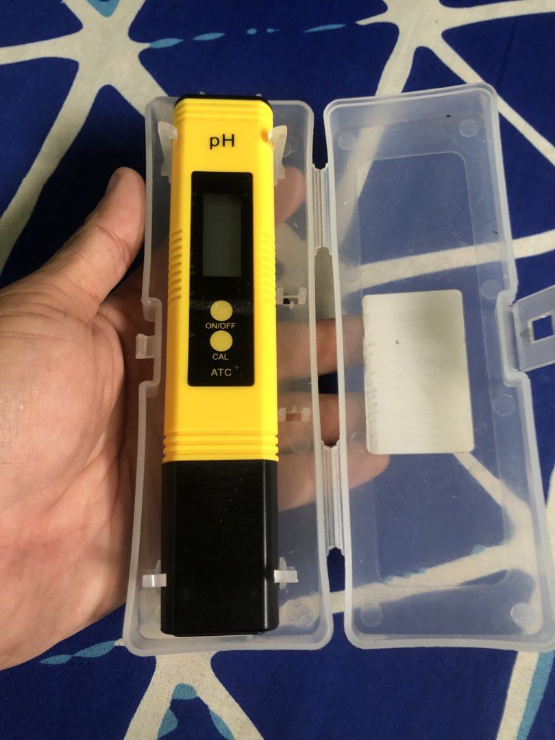 PH value meter (Category: Craft Supplies & Tools) located in Quezon City. Submitted by markgolveo (Listing ID 1443533902, Image 1). Description: PH value meter Depleted batteries.