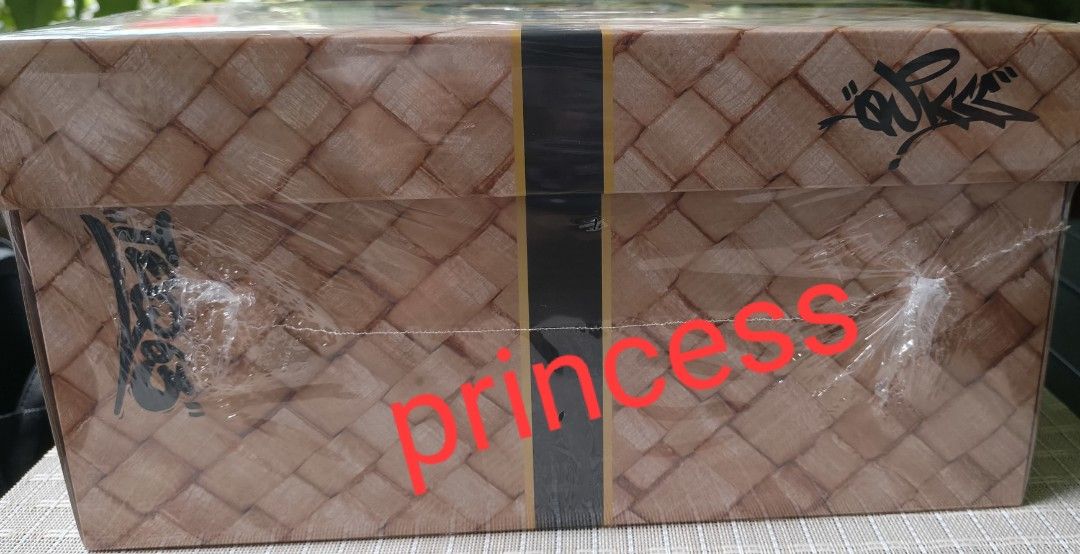 Quiccs Barong Teq63 -12 inc (SEALED) (Category: Vintage Collectibles) located in Manila. Submitted by princess271 (Listing ID 1443576287, Image 1). Description: Quiccs Barong Teq63 -12 inc (SEALED) meet up sm fairview or pick up sa bahay 23k.