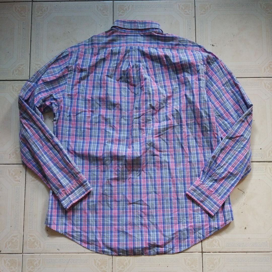 Ralph Lauren Longsleeve XL (Category: Formal Shirts) located in Pasay City. Submitted by denimdude.ph (Listing ID 1443630329, Image 2). Description: yellowing at collar, last pic.