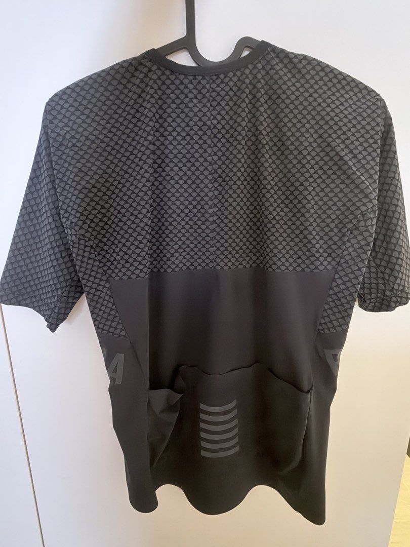 Rapha Jersey (Category: Activewear) located in Singapore. Submitted by whrgottime (Listing ID 1443521017, Image 2). Description: size small too small for me.
