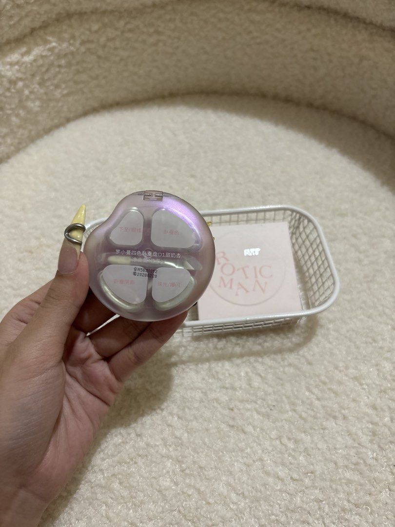 Romantic Beauty Eyeshadow Palette (Category: Makeup) located in Cabanatuan. Submitted by elii. (Listing ID 1443689862, Image 3). Description: ROMANTICS BEAUTY EYESHADOW PALETTE ORIG PRICE: 499 PRICE: 109 SHADE AVAILABLE: 01 All makeup products are brand new and authentic. Payment is accepted through GCash, and a non-refundable down payment is required to secure your order. Once confirmed, orders cannot be cancelled or refunded. Items will be ship