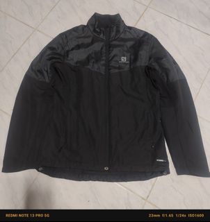 (Category: ) located in . Submitted by banksyfinds (Listing ID 1443630216, Image 1). Description: .