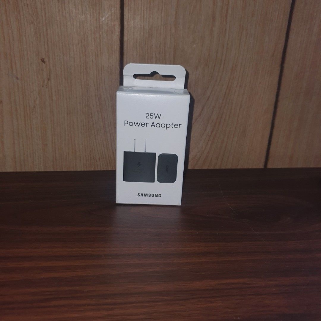 Samsung 25w fast charger (Category: Chargers & Cables) located in Pasig City. Submitted by last_price_posted (Listing ID 1443638280, Image 2). Description: .